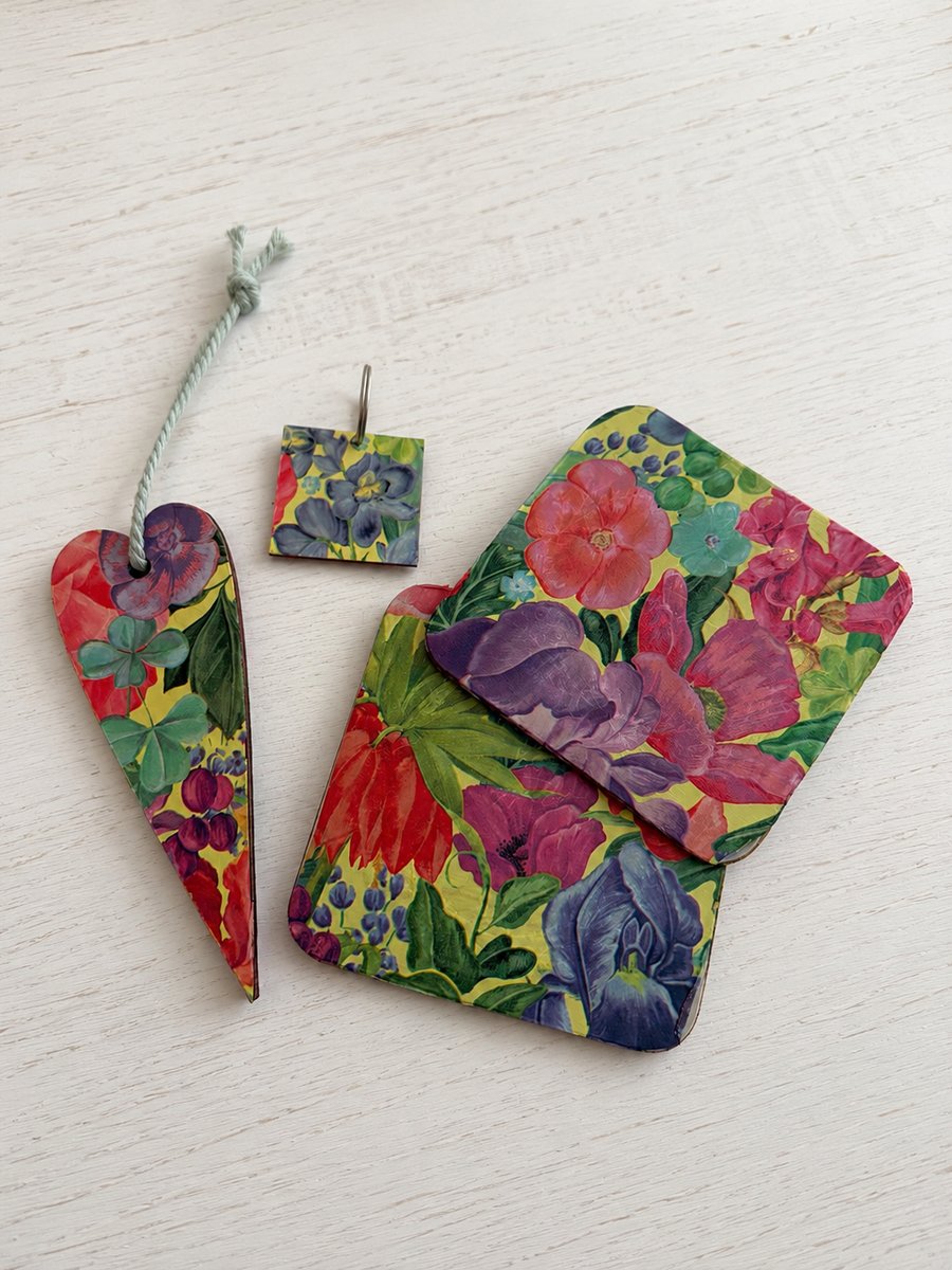 Floral decoupage gift set 