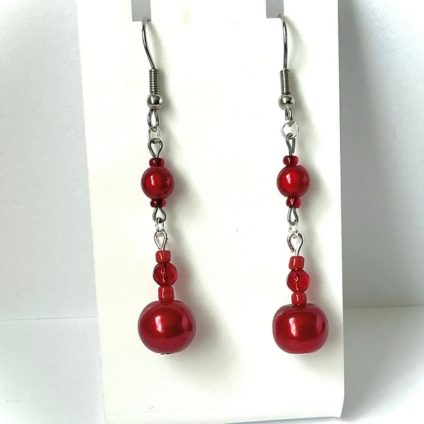 Red Faux Pearl & Miracle Bead Earrings
