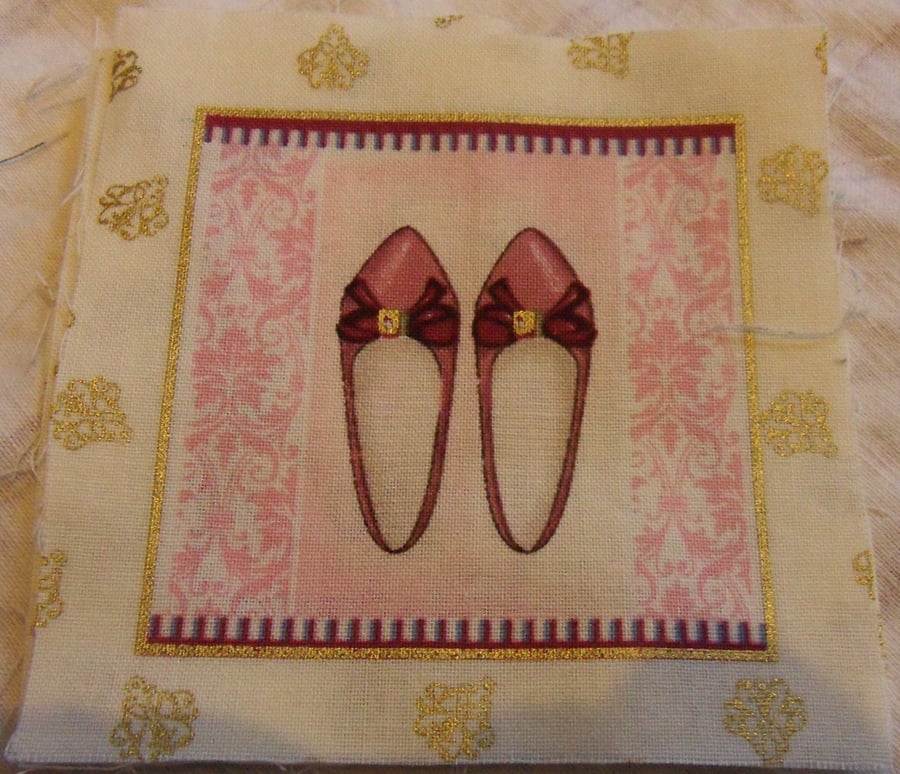 100% cotton fabric squares. Pink shoes (78)