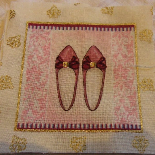 100% cotton fabric squares. Pink shoes (78)