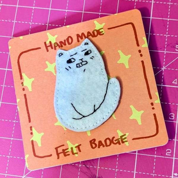 Handmade White Cat felt pin