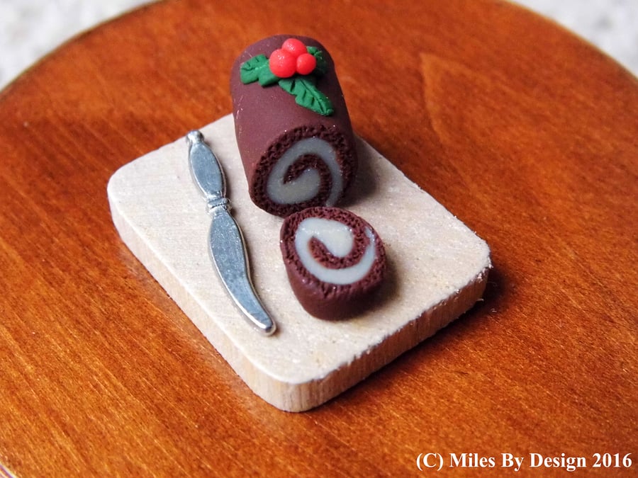 Miniature Christmas Yule log Cake for Dolls House - Food