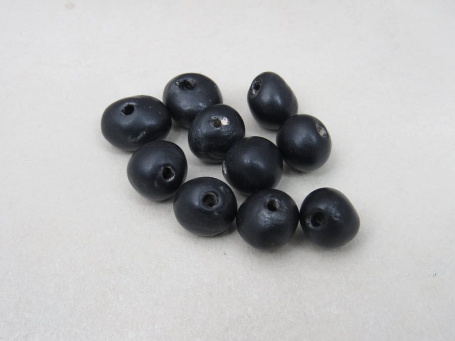 10 Small Coal Black Glazed Clay Beads