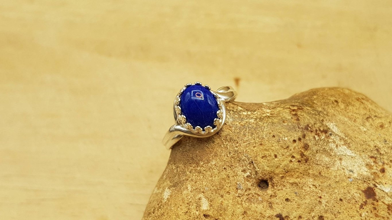 Lapis Lazuli Adjustable Ring. September birthstone. 10x8mm gemstone 