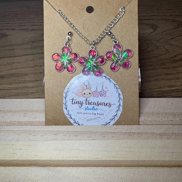 Handmade Ombre Glitter Flower Necklace and Earrings Set Purple Blue