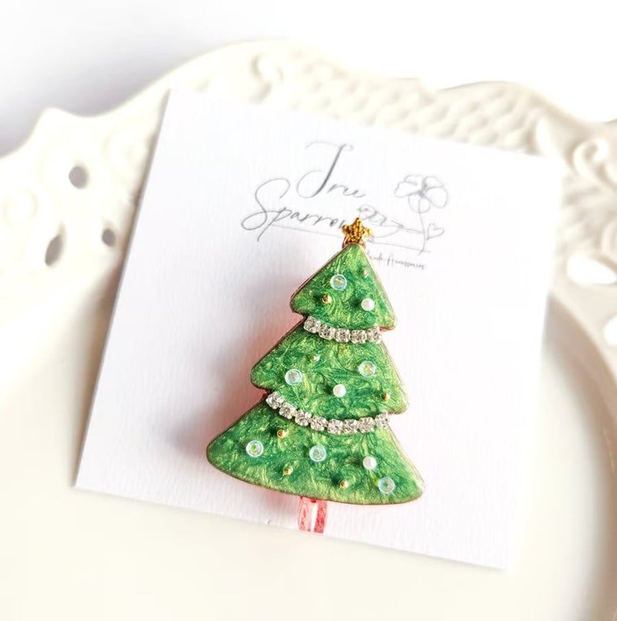 Christmas Tree Brooch