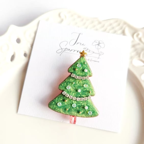 Christmas Tree Brooch