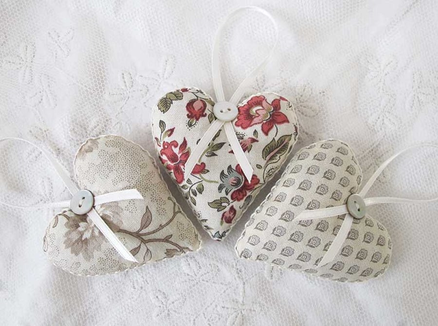 SET OF 3 LAVENDER BAGS - HEART SHAPED