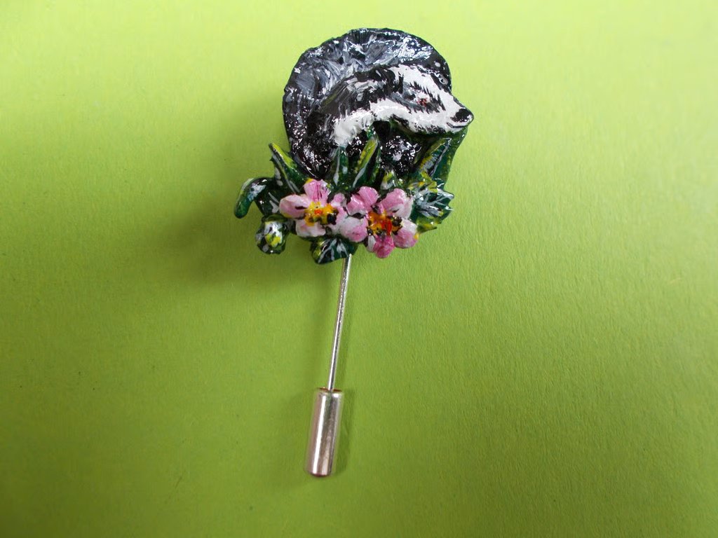 Clay BADGER & PINK FLOWERS PIN Badger Lapel Brooch HANDMADE HAND PAINTED 