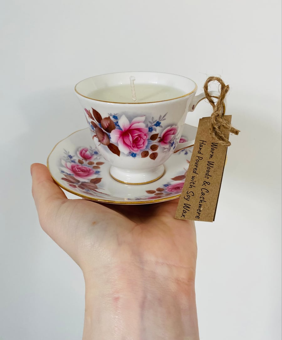 Warm Woods and Cashmere Tea Cup Candle with Saucer
