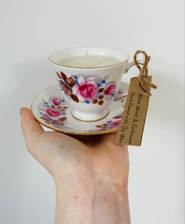 Warm Woods and Cashmere Tea Cup Candle with Saucer