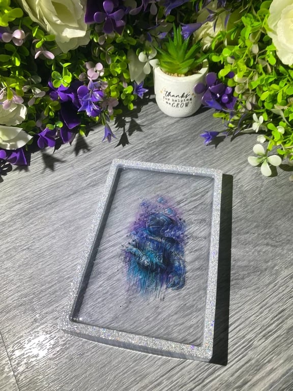 small rectangular tray