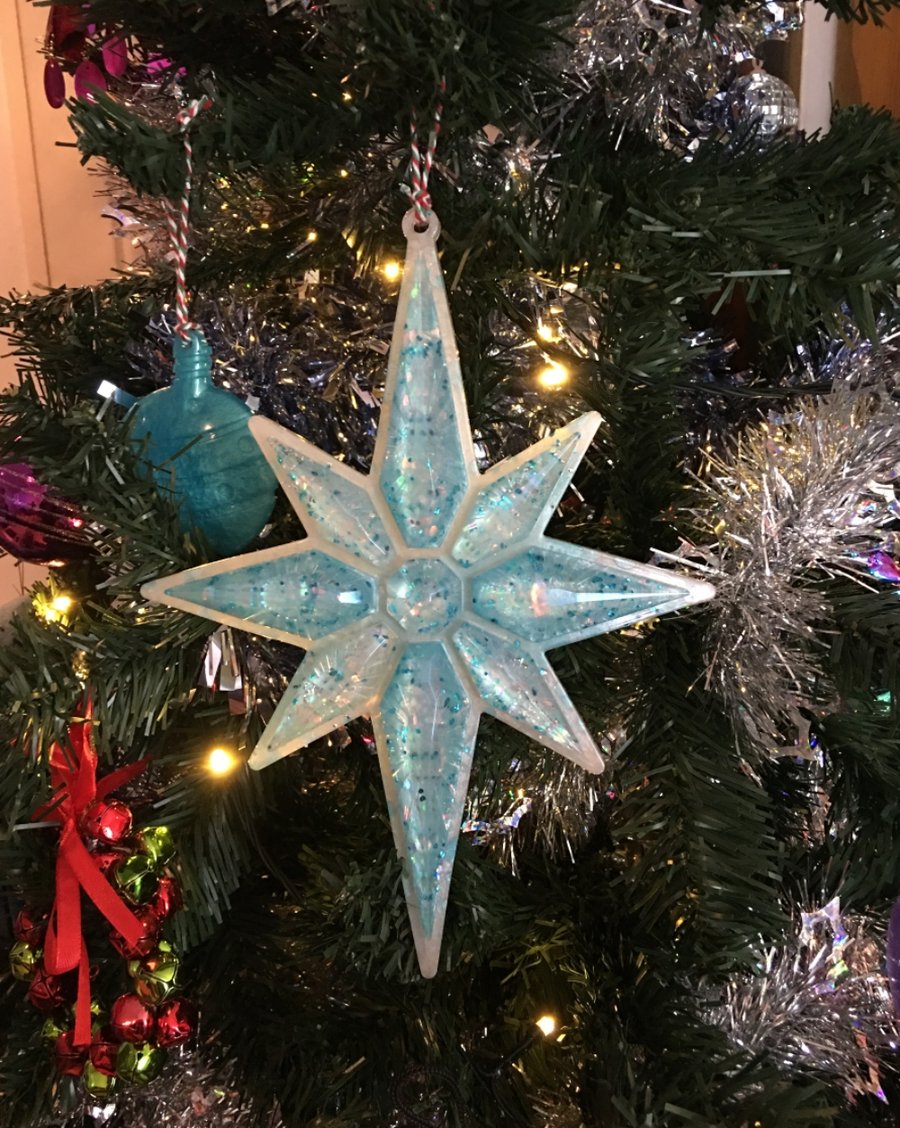 Sparkly star supersize luxury hanging decoration. 