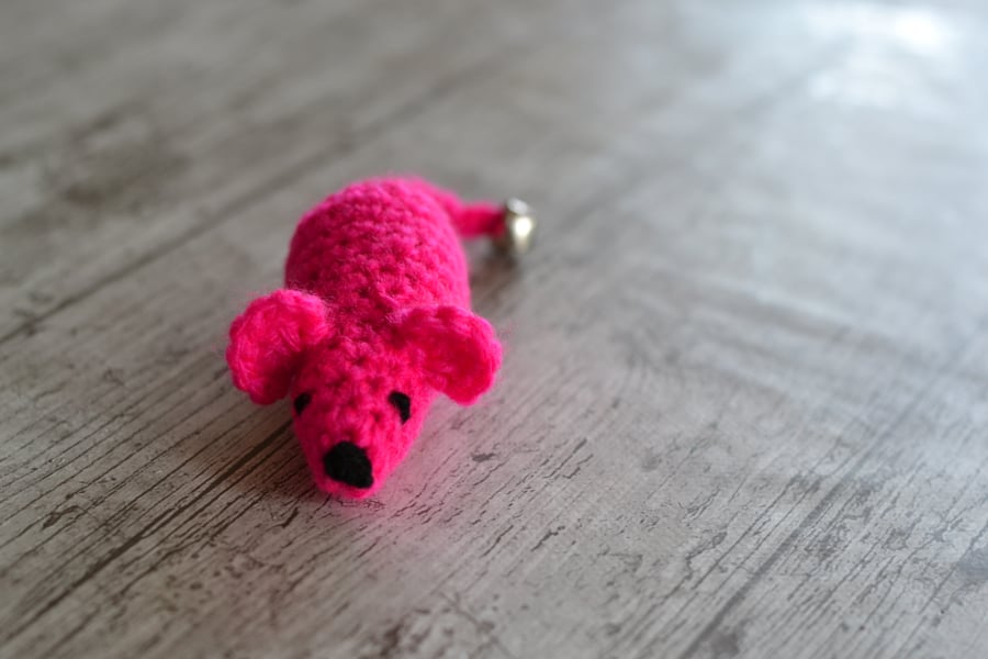 HotPink  Hand Crochet Mouse Cats Play Toy Catnip or No Catnip