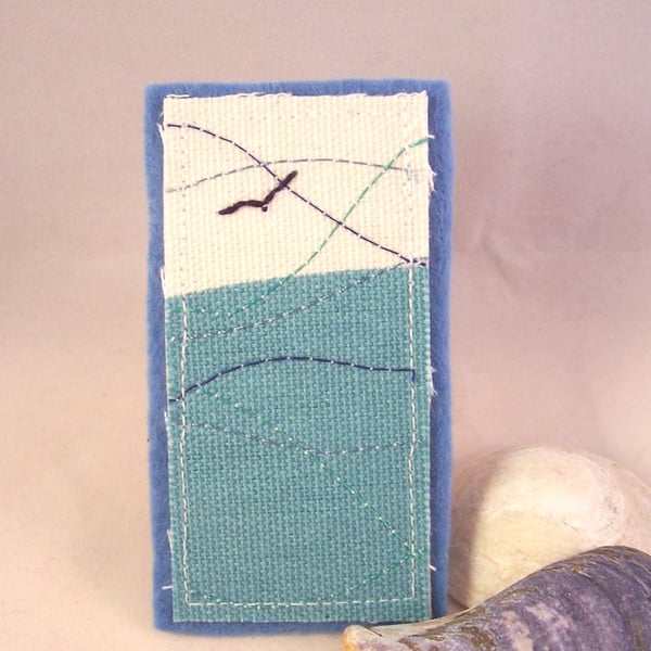 Ocean design embroidered fabric brooch - Horizon