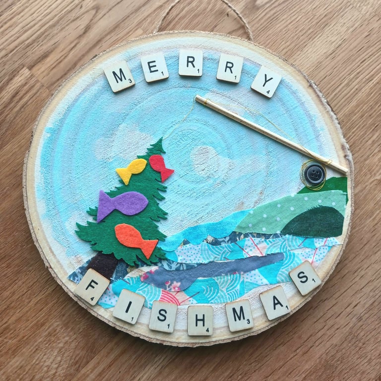 Merry fishmas hanging decoration
