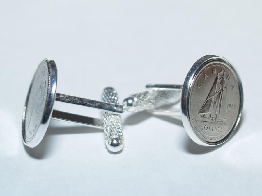 46th Birthday 1975 Canadian dime coin cufflinks- Great gift idea.