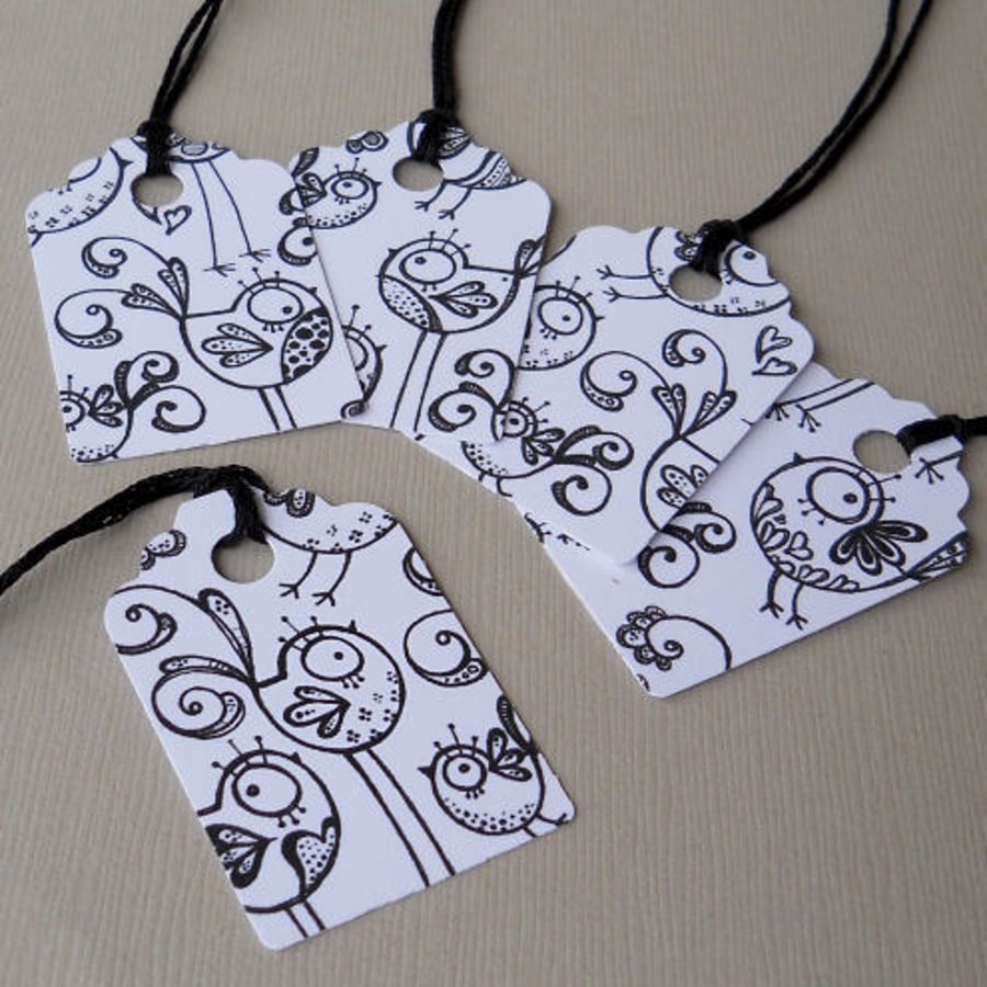quirky birds decorative gift tags