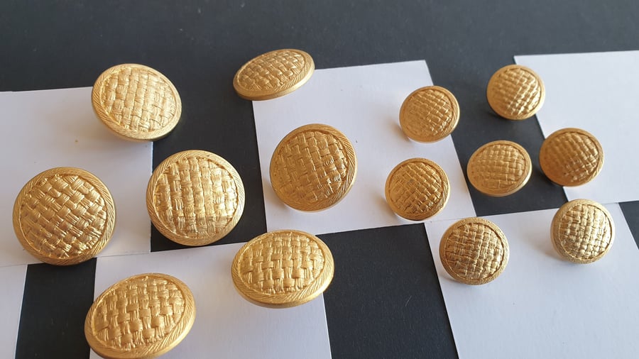 15mm & 22mm Matt Gold Metallic look buttons Light weight