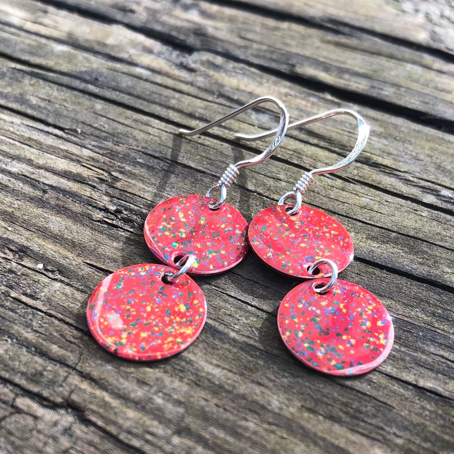 Red mix geometric enamel earrings 