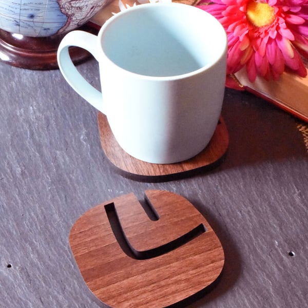 Individual Leeds United 70s Smiley Retro Badge Coaster