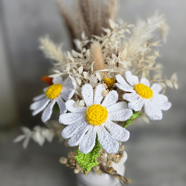 Daisy flower - handmade cotton flower