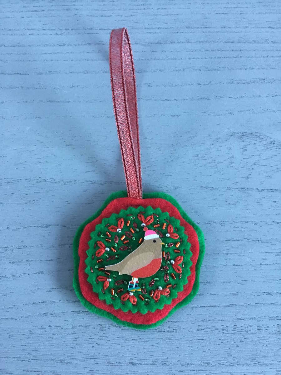 Christmas Robin Hanging Decoration 