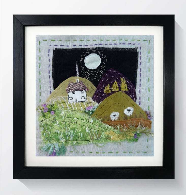 Hand Made Textil Art - Moonlit Hills (19x19cm)