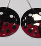 Large Ladybird Garden Hanger in Red & Black Fused Glass - 6167 - Image 4