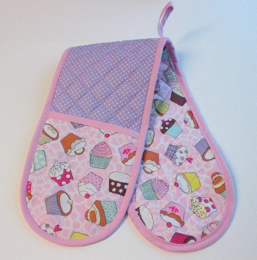 Oven Gloves. Quilted