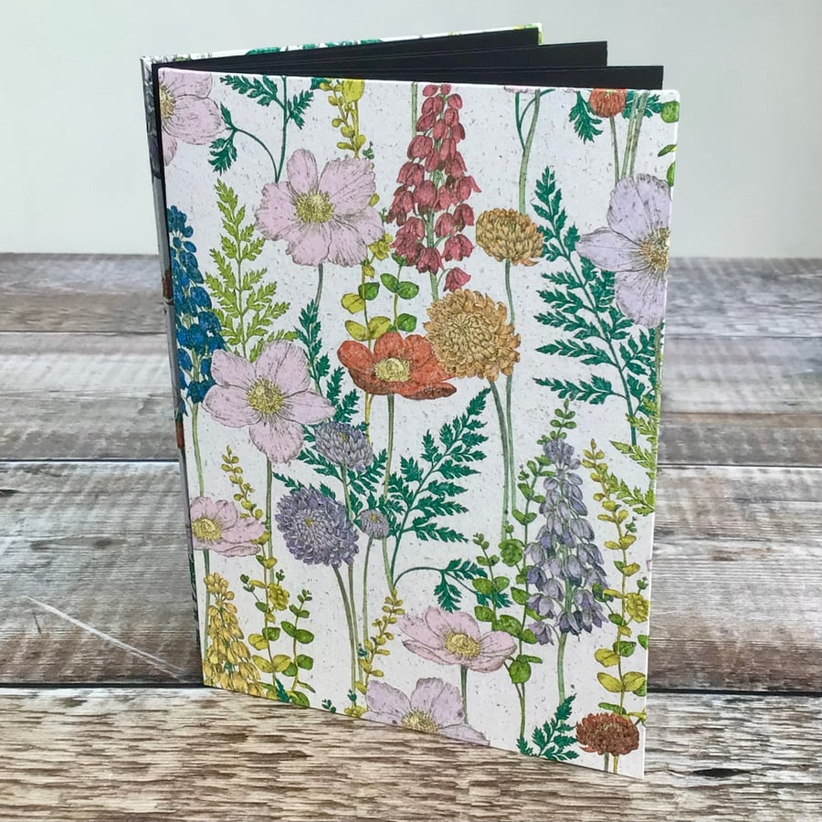 Concertina Photo Album with Garden Flowers