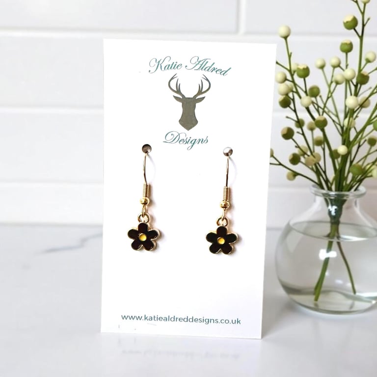 Charm Earrings - Black Daisy