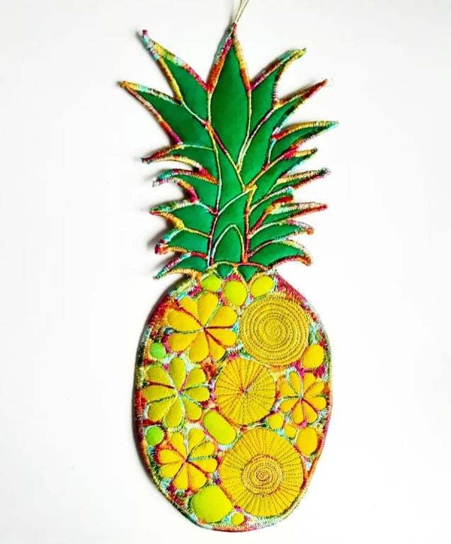 Pineapple Hanging Decoration 
