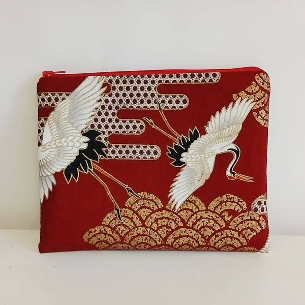 Elegant Japanese Crane Embroidered Zipper Flat Pouch