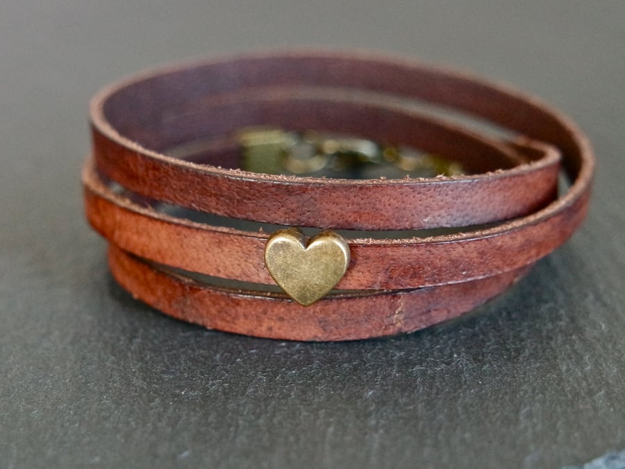 Leather wrap bracelet bronze heart
