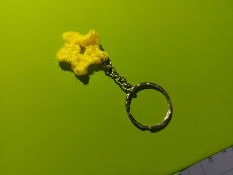 Small Star Crochet Keyring 
