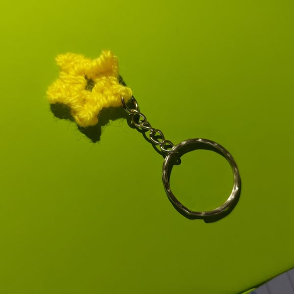 Small Star Crochet Keyring 