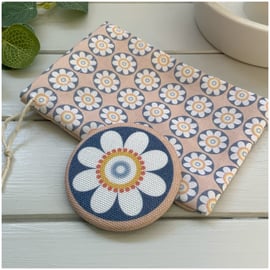 Pink Daisy Fabric Pocket Mirror