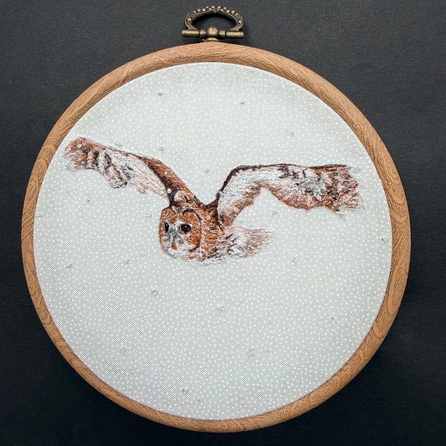 tawny owl in flight free motion embroidery