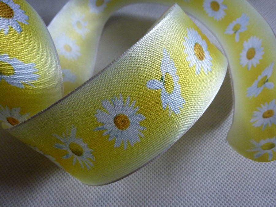 1 Metre Wire Edged Ribbon Xmas 38mm Yellow Daisy Flower