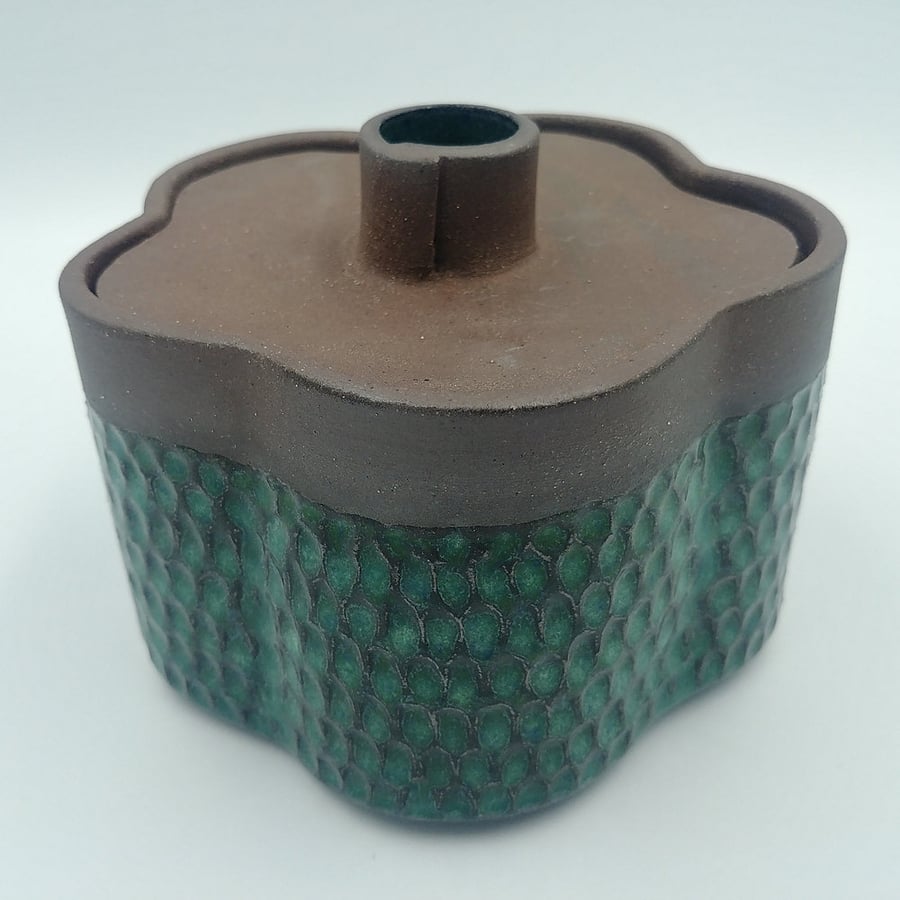 Asymmetric 'Flower' shaped jar