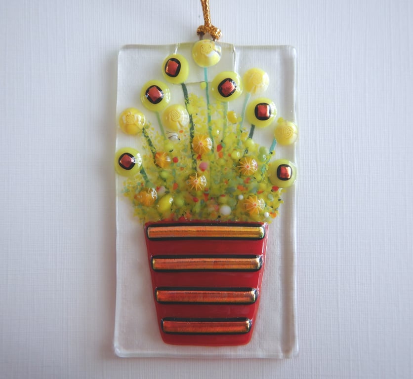 Artist made Fused Glass Flowers Suncatcher.