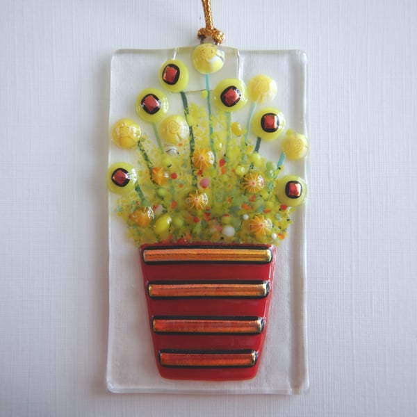 Artist made Fused Glass Flowers Suncatcher.