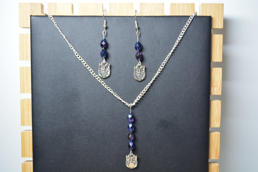 Owl charm necklace and earrings set