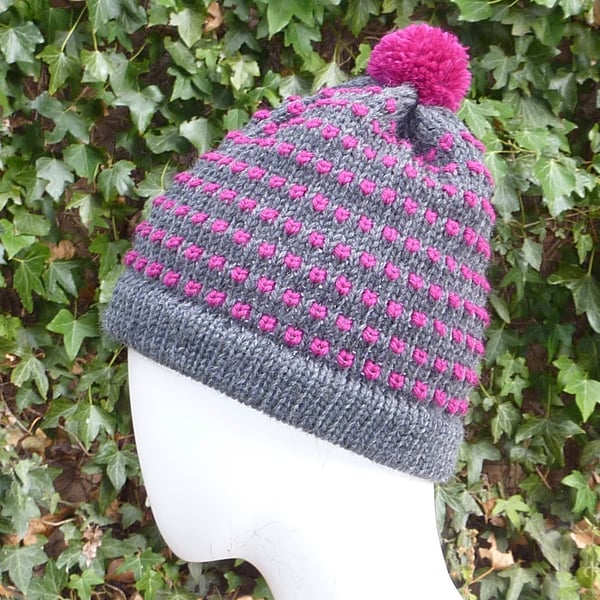 Woman's Knitted Beanie
