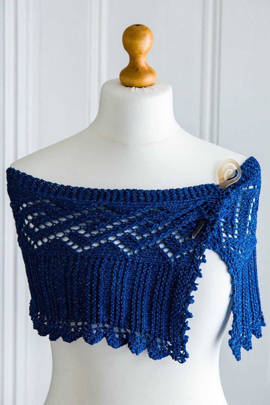 Shoulder wrap - hand knit summer shoulder wrap or shawl, in blue
