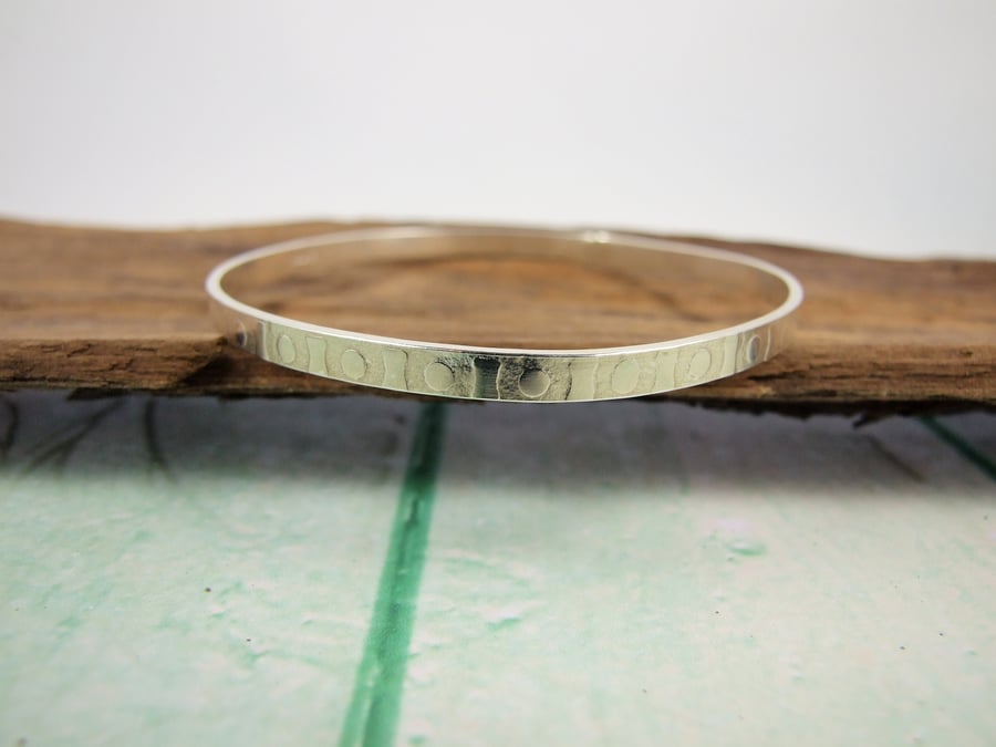 Sterling Silver Circle Pattern Bangle