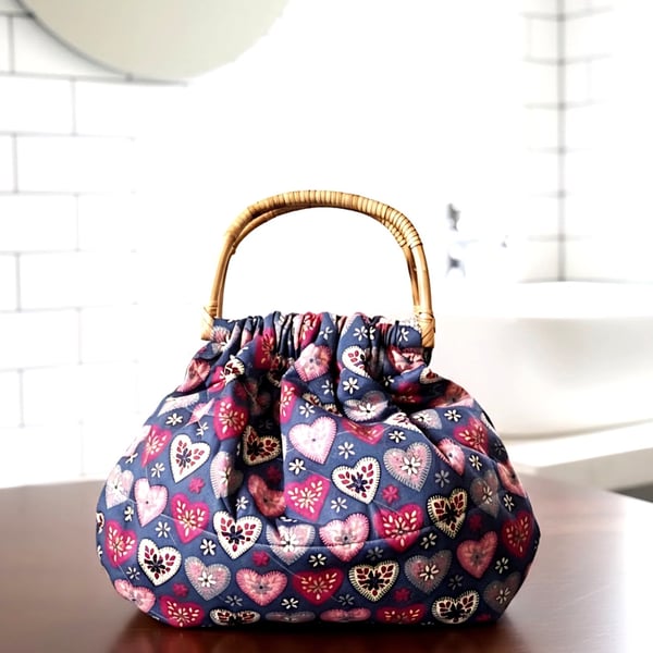Shower caddy bag for all your wash items.