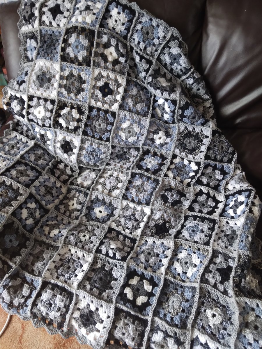 Granny Squares Blanket in monochrome shades