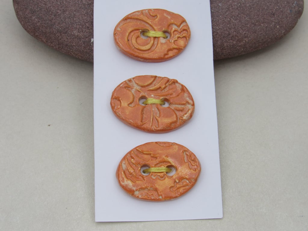 3 Medium Oval Terracotta Glazed Brocade Pattern Ceramic Buttons